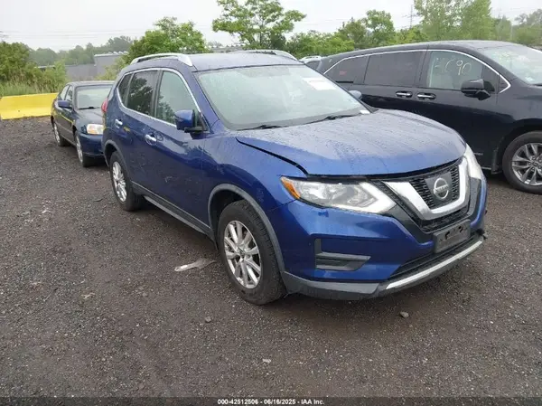 KNMAT2MV3HP612225 2017 NISSAN ROGUE - Image 1