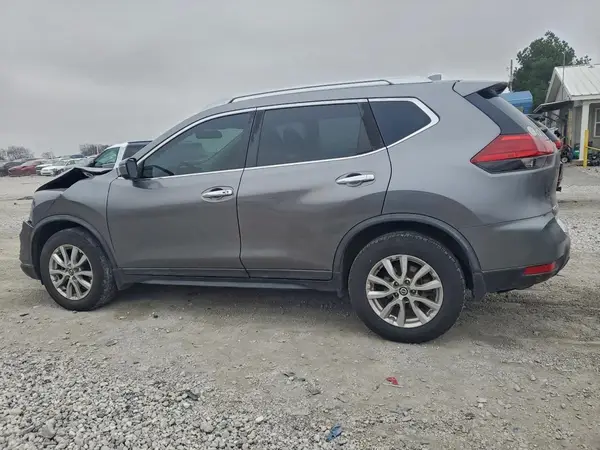 KNMAT2MV3HP612855 2017 NISSAN ROGUE - Image 2