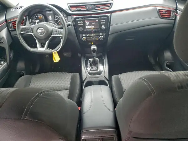 KNMAT2MV3HP612855 2017 NISSAN ROGUE - Image 8