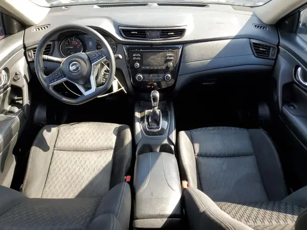 KNMAT2MV3HP613861 2017 NISSAN ROGUE - Image 8