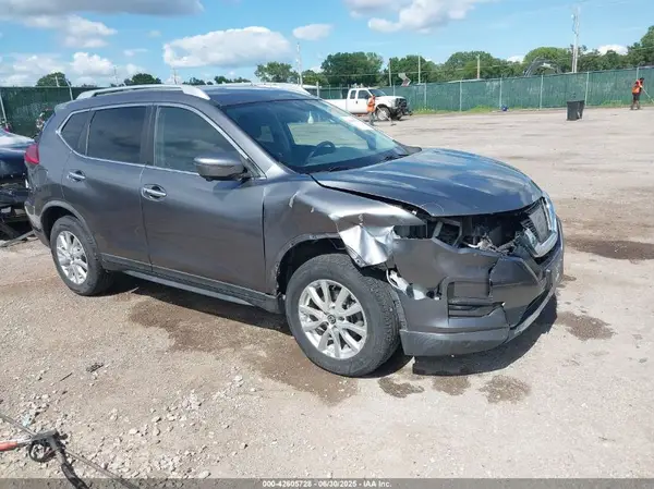 KNMAT2MV3HP616971 2017 NISSAN ROGUE - Image 1