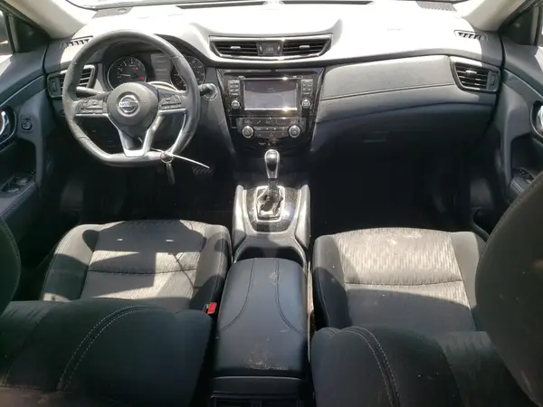 KNMAT2MV3HP618932 2017 NISSAN ROGUE - Image 8