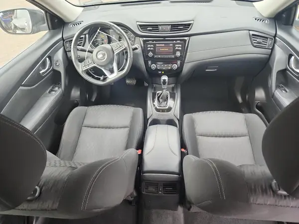 KNMAT2MV3HP619353 2017 NISSAN ROGUE - Image 8