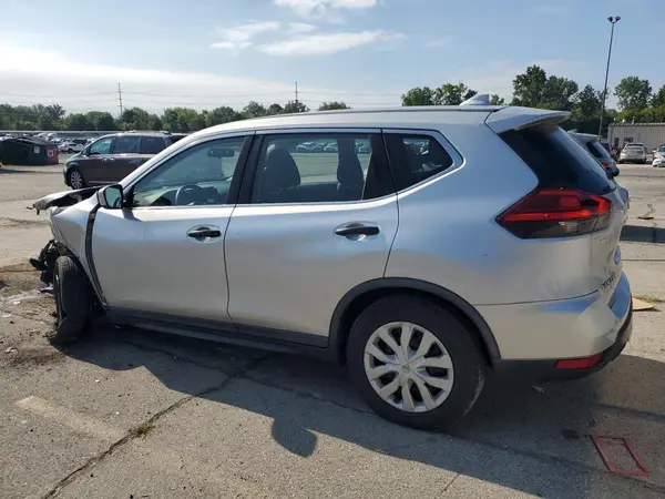 KNMAT2MV3HP619370 2017 NISSAN ROGUE - Image 2