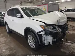 KNMAT2MV3JP502166 2018 NISSAN ROGUE
