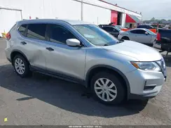 KNMAT2MV3JP505925 2018 NISSAN ROGUE