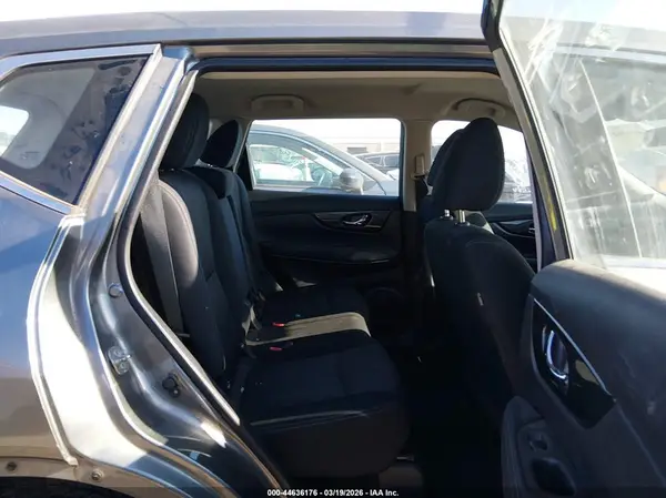 KNMAT2MV3JP506458 2018 NISSAN ROGUE - Image 8