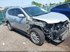 KNMAT2MV3JP508114 2018 NISSAN ROGUE