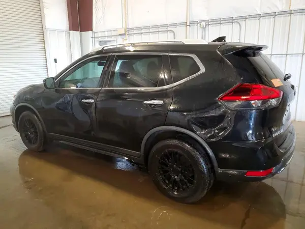 KNMAT2MV3JP510509 2018 NISSAN ROGUE - Image 2