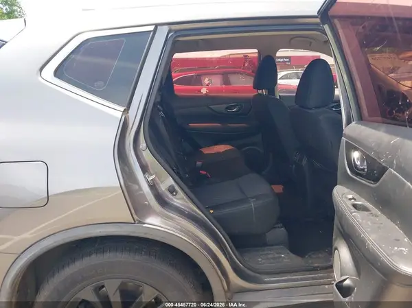 KNMAT2MV3JP510770 2018 NISSAN ROGUE - Image 8