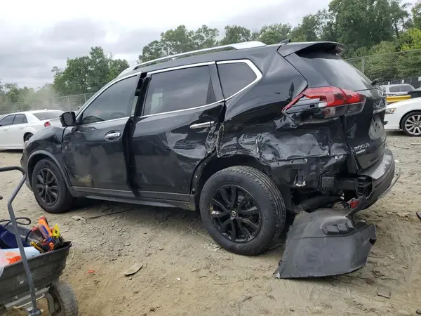 KNMAT2MV3JP519209 2018 NISSAN ROGUE - Image 2