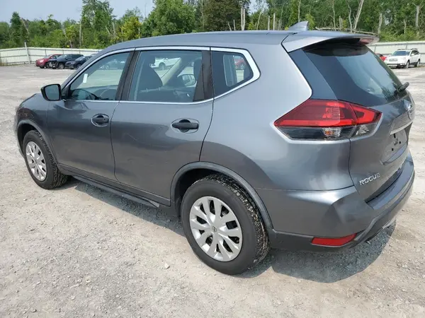 KNMAT2MV3JP519243 2018 NISSAN ROGUE - Image 2