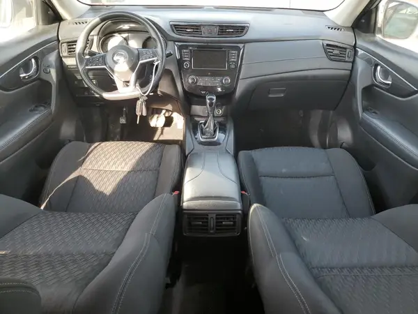 KNMAT2MV3JP519694 2018 NISSAN ROGUE - Image 8