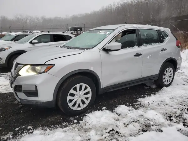 KNMAT2MV3JP520571 2018 NISSAN ROGUE - Image 1