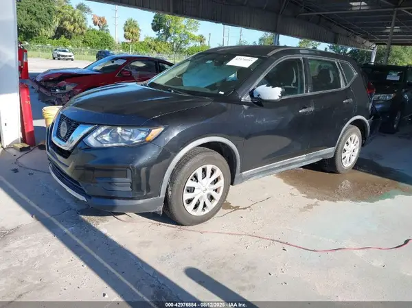 KNMAT2MV3JP521297 2018 NISSAN ROGUE - Image 2