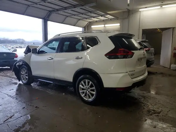 KNMAT2MV3JP526287 2018 NISSAN ROGUE - Image 2