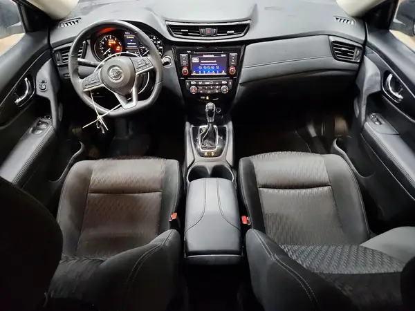 KNMAT2MV3JP526399 2018 NISSAN ROGUE - Image 8
