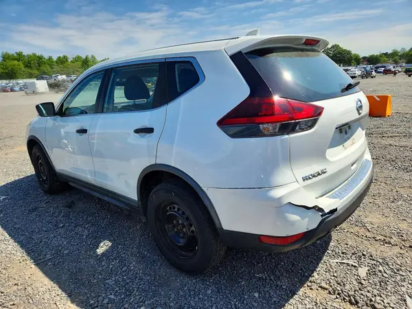 KNMAT2MV3JP526757 2018 NISSAN ROGUE - Image 2