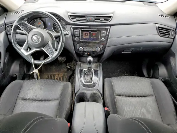 KNMAT2MV3JP528198 2018 NISSAN ROGUE - Image 8