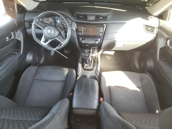 KNMAT2MV3JP530274 2018 NISSAN ROGUE - Image 8