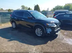 KNMAT2MV3JP533319 2018 NISSAN ROGUE