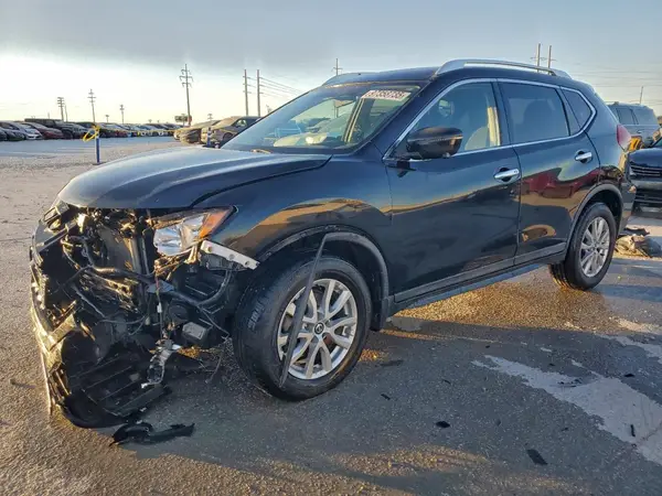 KNMAT2MV3JP536074 2018 NISSAN ROGUE - Image 1