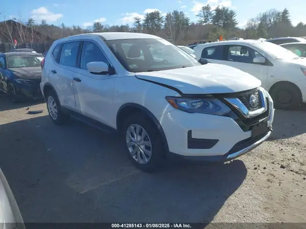 KNMAT2MV3JP536785 2018 NISSAN ROGUE - Image 1