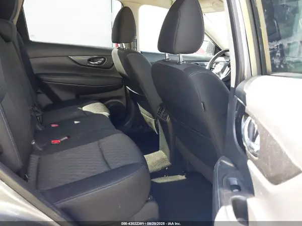 KNMAT2MV3JP541436 2018 NISSAN ROGUE - Image 8