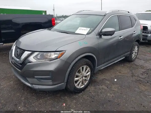 KNMAT2MV3JP546720 2018 NISSAN ROGUE - Image 2