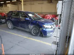 KNMAT2MV3JP552436 2018 NISSAN ROGUE