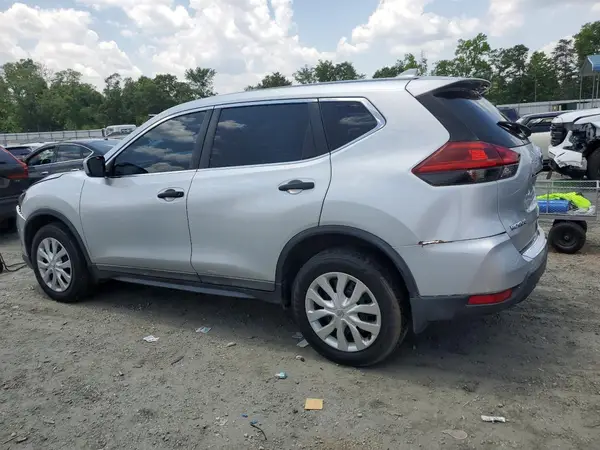 KNMAT2MV3JP552808 2018 NISSAN ROGUE - Image 2