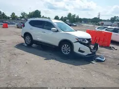 KNMAT2MV3JP552923 2018 NISSAN ROGUE