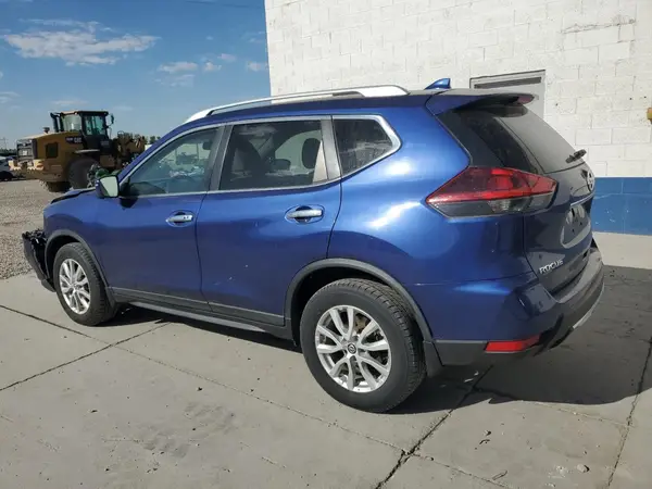 KNMAT2MV3JP554381 2018 NISSAN ROGUE - Image 2