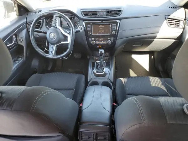 KNMAT2MV3JP555711 2018 NISSAN ROGUE - Image 8