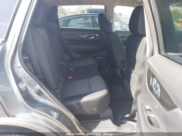 KNMAT2MV3JP557183 2018 NISSAN ROGUE - Image 8