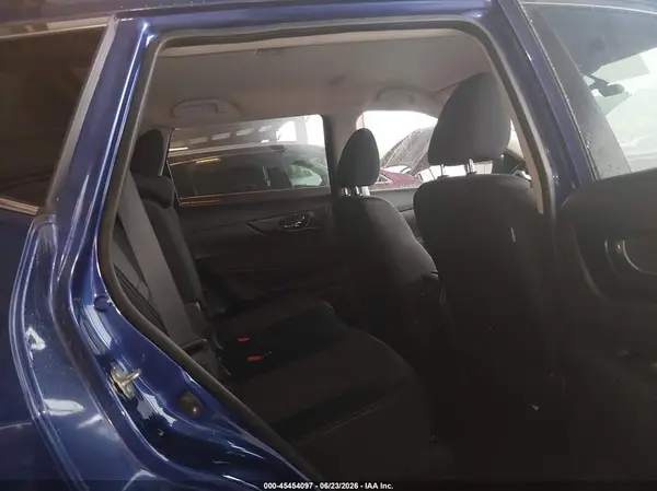 KNMAT2MV3JP558558 2018 NISSAN ROGUE - Image 8