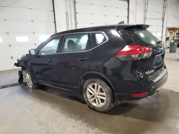 KNMAT2MV3JP564571 2018 NISSAN ROGUE - Image 2