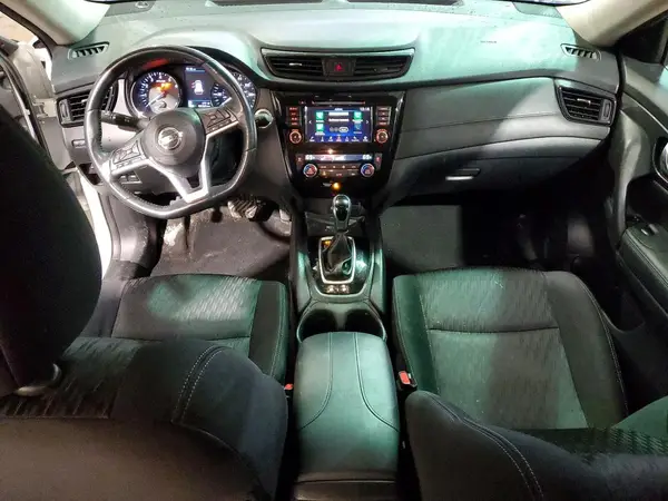 KNMAT2MV3JP567650 2018 NISSAN ROGUE - Image 8