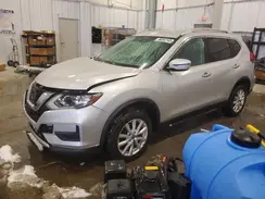 KNMAT2MV3JP568457 2018 NISSAN ROGUE