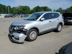 KNMAT2MV3JP570046 2018 NISSAN ROGUE