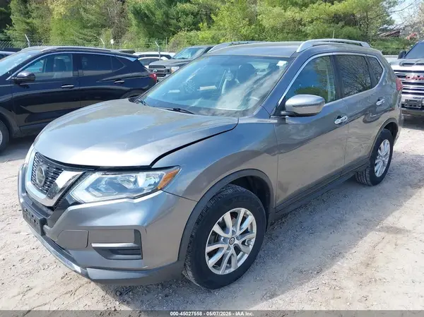KNMAT2MV3JP577286 2018 NISSAN ROGUE - Image 2