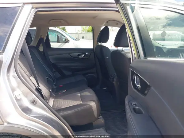 KNMAT2MV3JP577286 2018 NISSAN ROGUE - Image 8