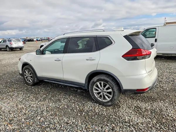 KNMAT2MV3JP577594 2018 NISSAN ROGUE - Image 2