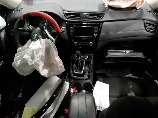 KNMAT2MV3JP577658 2018 NISSAN ROGUE - Image 8