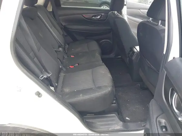 KNMAT2MV3JP580866 2018 NISSAN ROGUE - Image 8