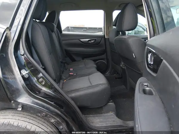 KNMAT2MV3JP581046 2018 NISSAN ROGUE - Image 8