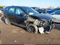 KNMAT2MV3JP584982 2018 NISSAN ROGUE