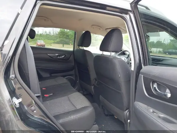 KNMAT2MV3JP586280 2018 NISSAN ROGUE - Image 8