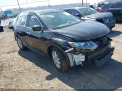 KNMAT2MV3JP587204 2018 NISSAN ROGUE