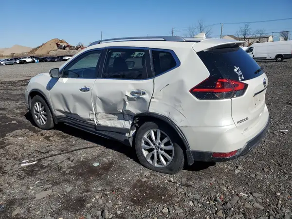 KNMAT2MV3JP594184 2018 NISSAN ROGUE - Image 2